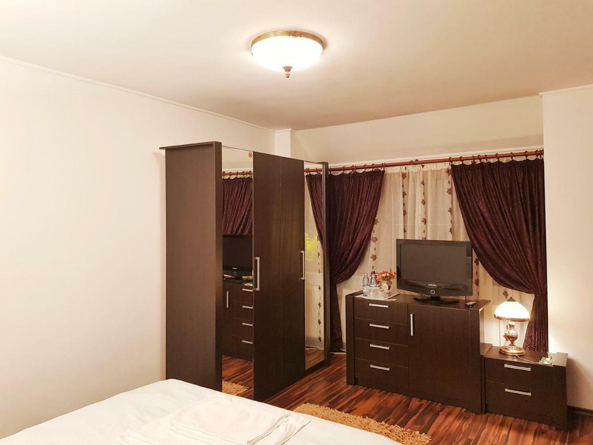 Liz Residence Питешти Экстерьер фото